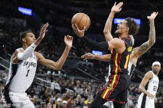 德甲赛场上 德甲赛场上